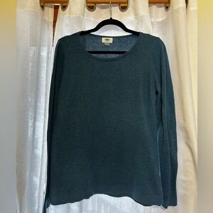 Old Navy Sweater